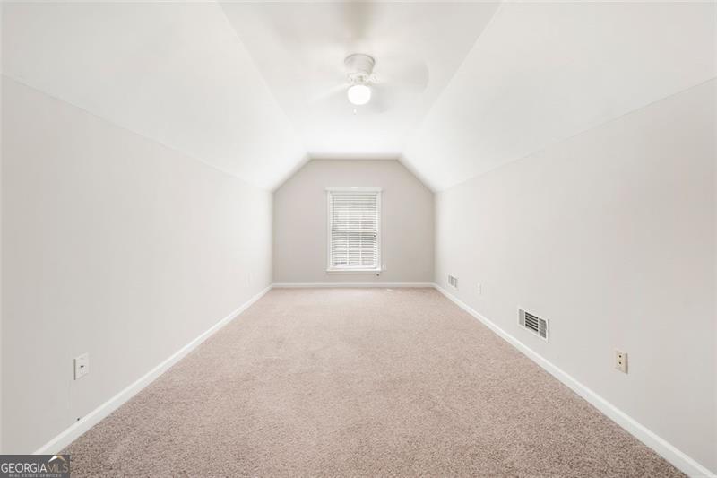 3590 NW BOB HANNAH Drive NW