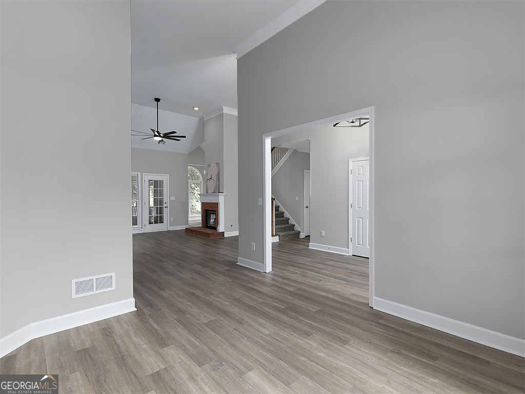 3315 Oak Hampton Way