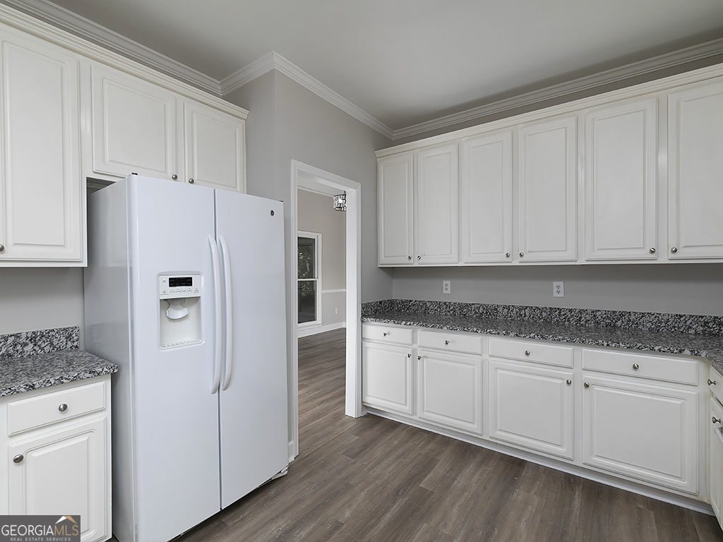 3315 Oak Hampton Way