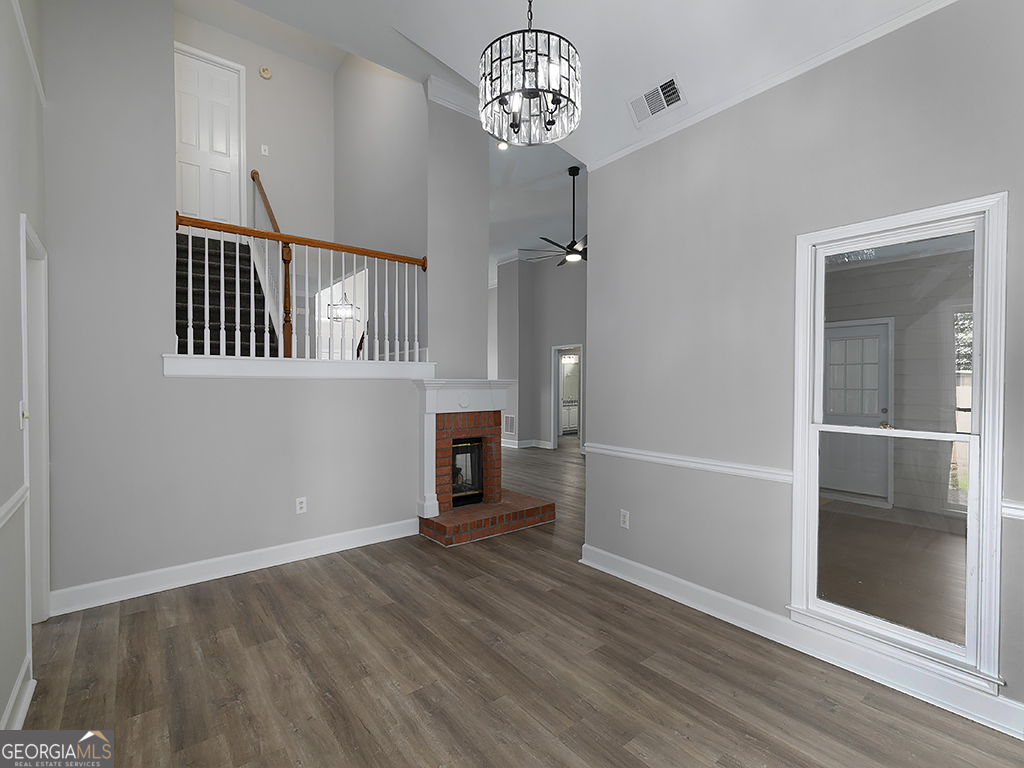 3315 Oak Hampton Way