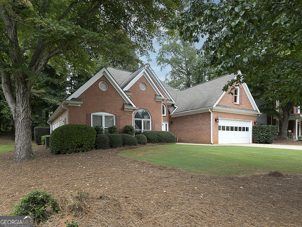 3315 Oak Hampton Way