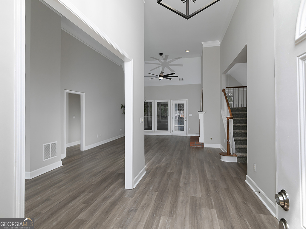 3315 Oak Hampton Way