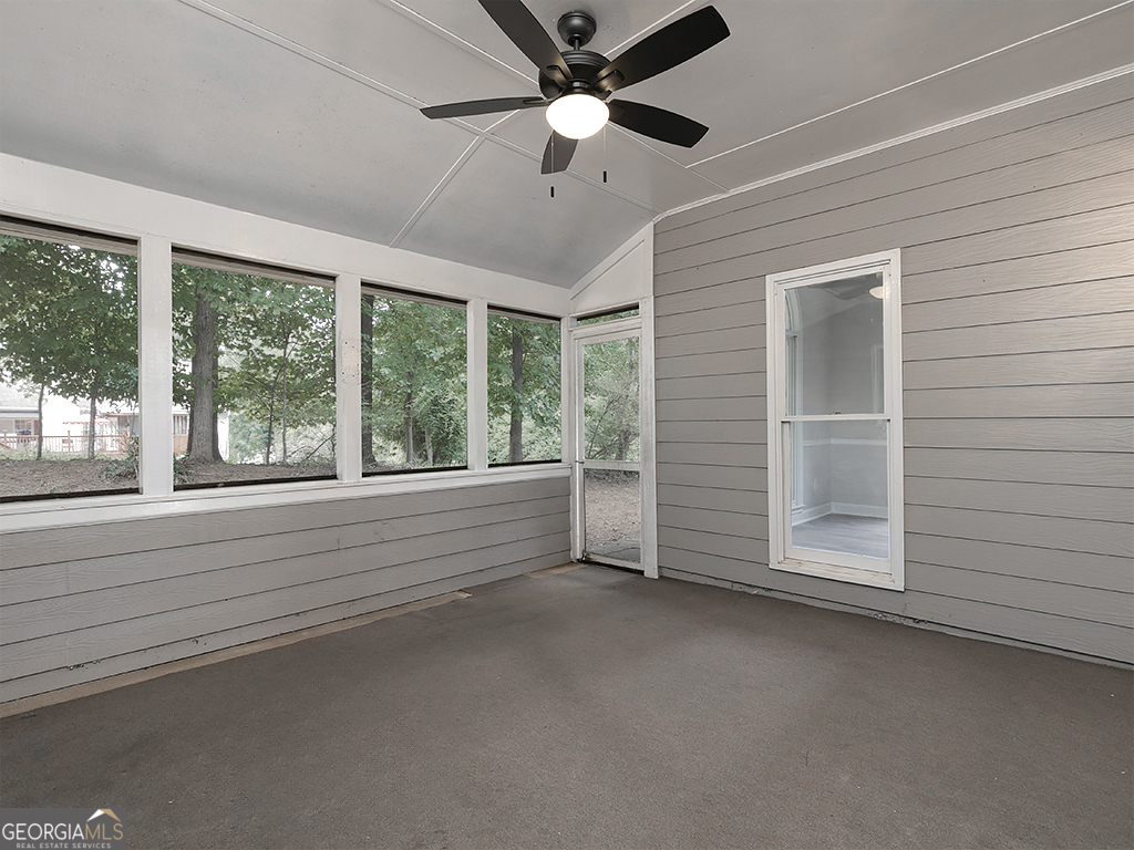 3315 Oak Hampton Way