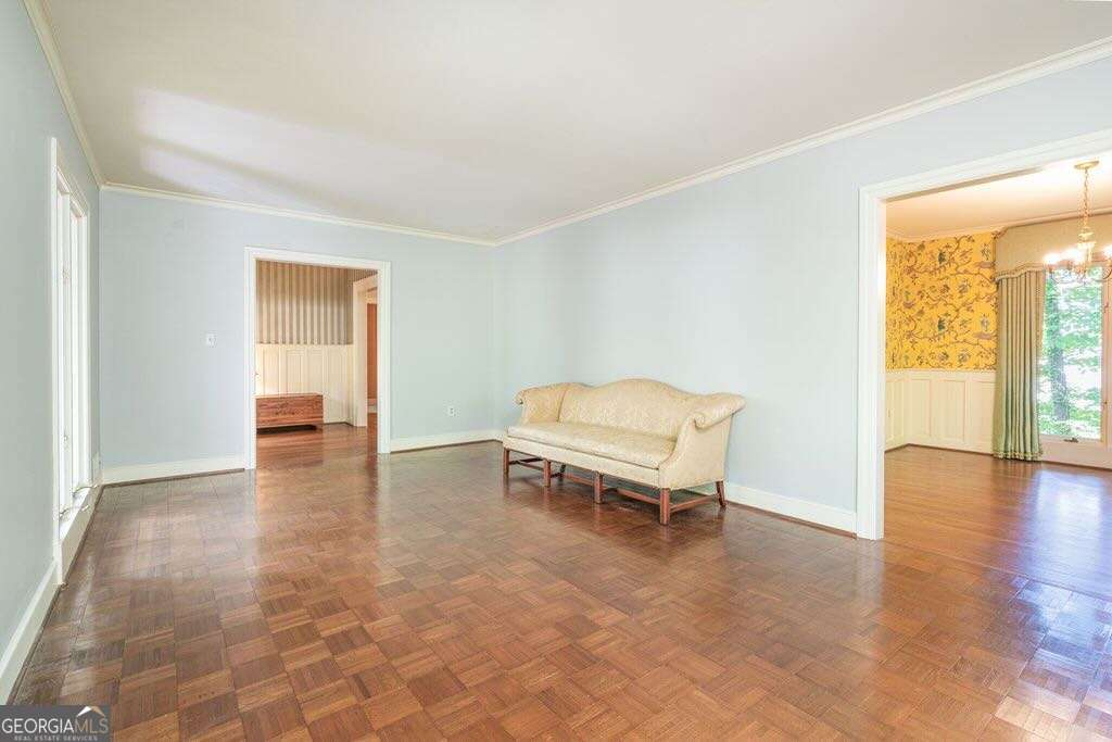 1009 Wessell Road NW