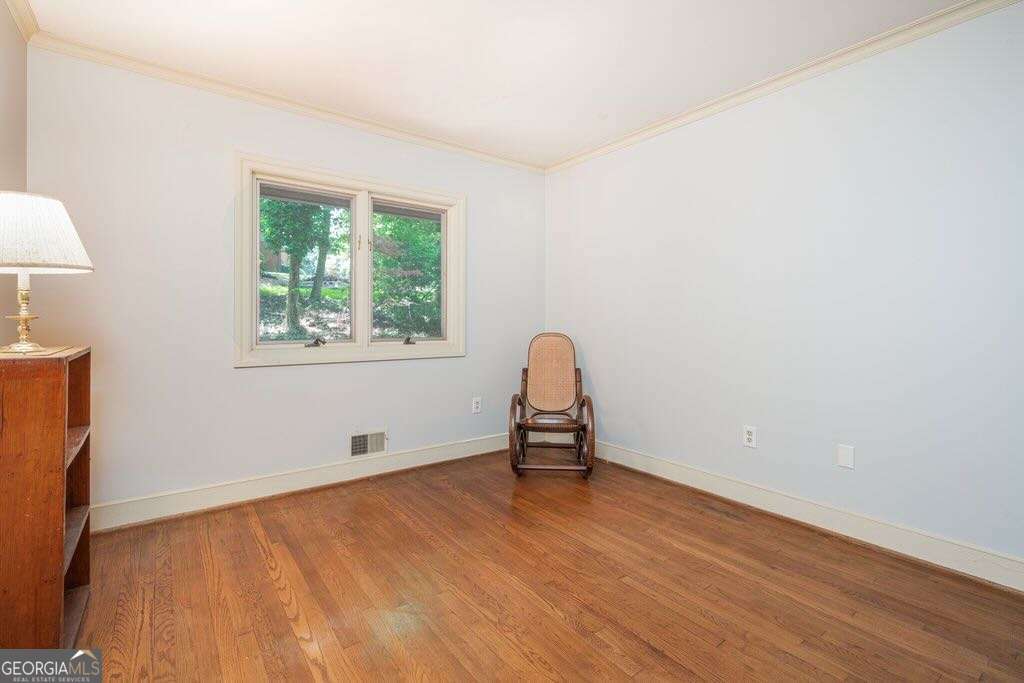 1009 Wessell Road NW