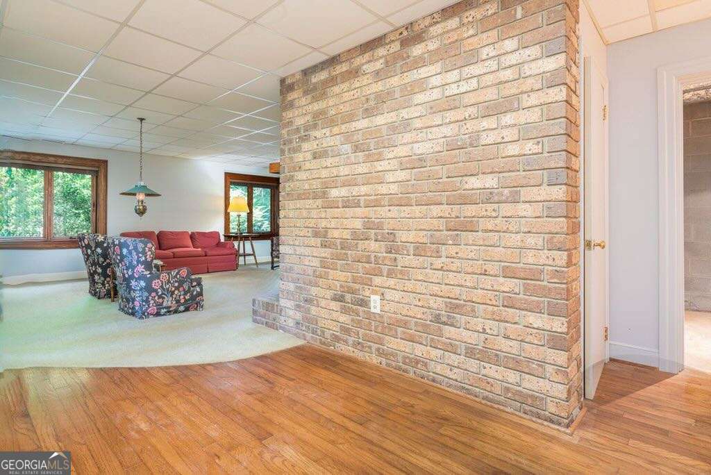 1009 Wessell Road NW