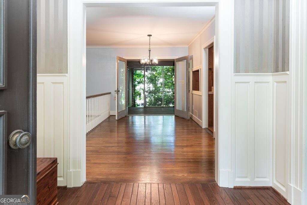 1009 Wessell Road NW