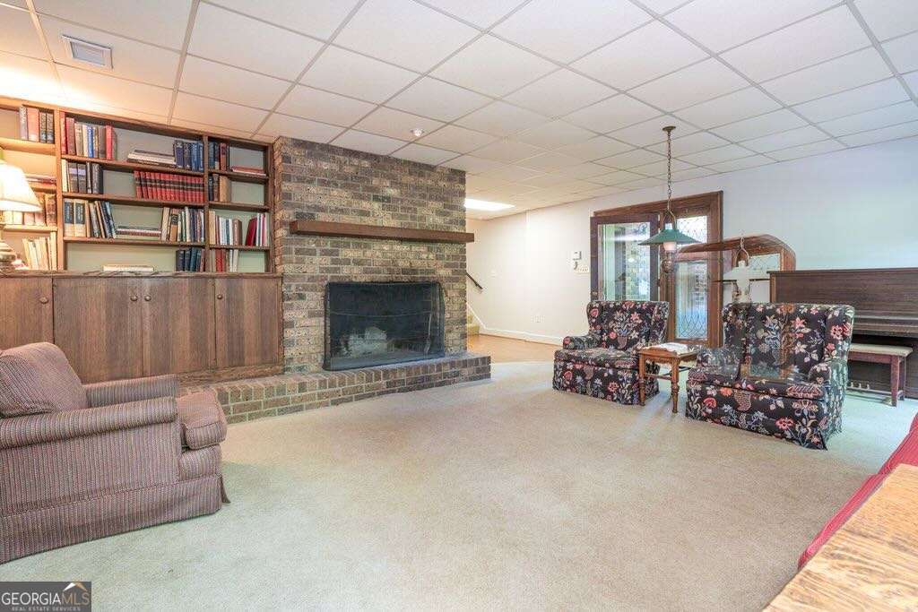 1009 Wessell Road NW