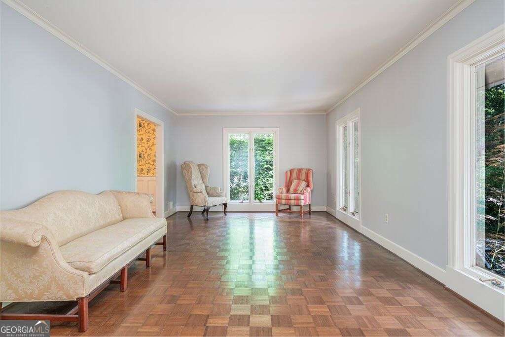 1009 Wessell Road NW