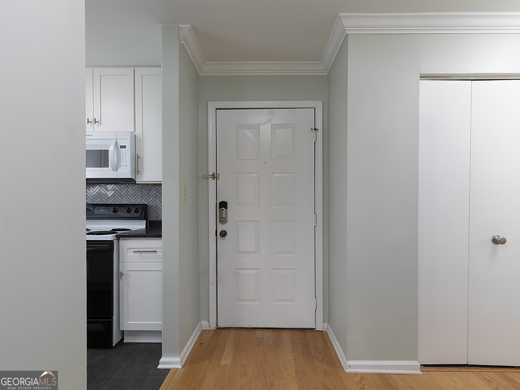3655 Habersham Road NE # 352, Atlanta Unit: B 352