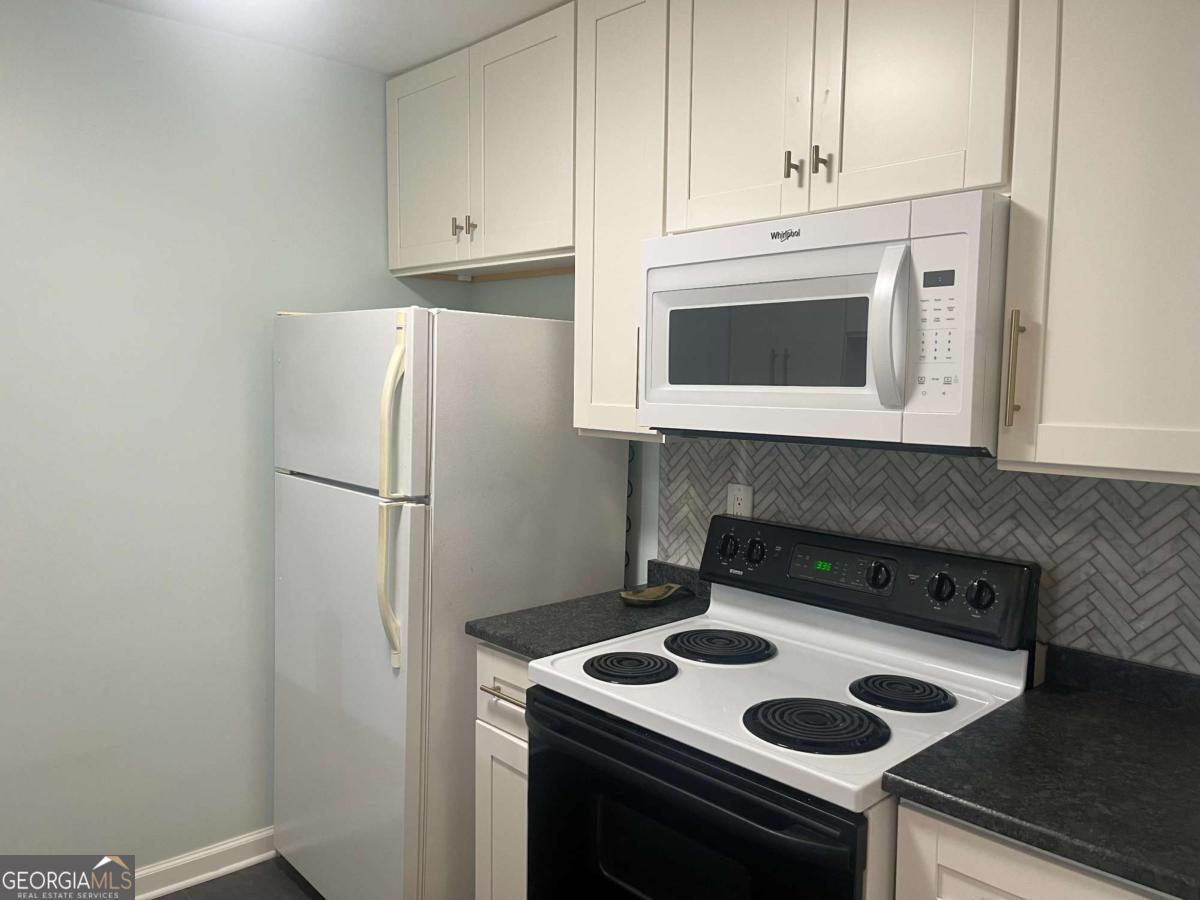 3655 Habersham Road NE # 352, Atlanta Unit: B 352