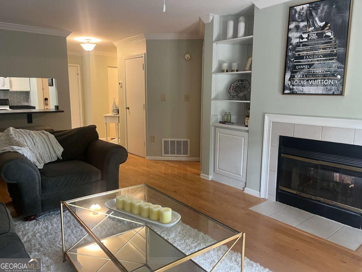 3655 Habersham Road NE # 352, Atlanta Unit: B 352