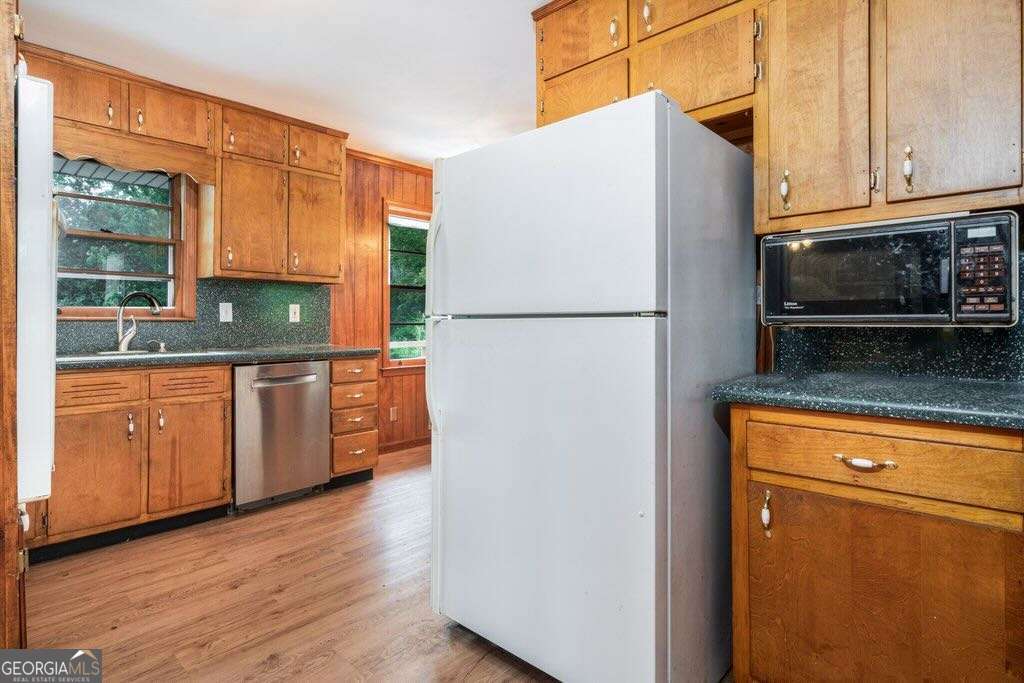 3854 Ridgewood Drive SE