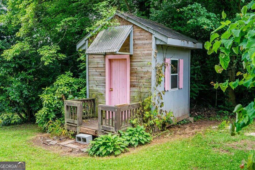 3854 Ridgewood Drive SE