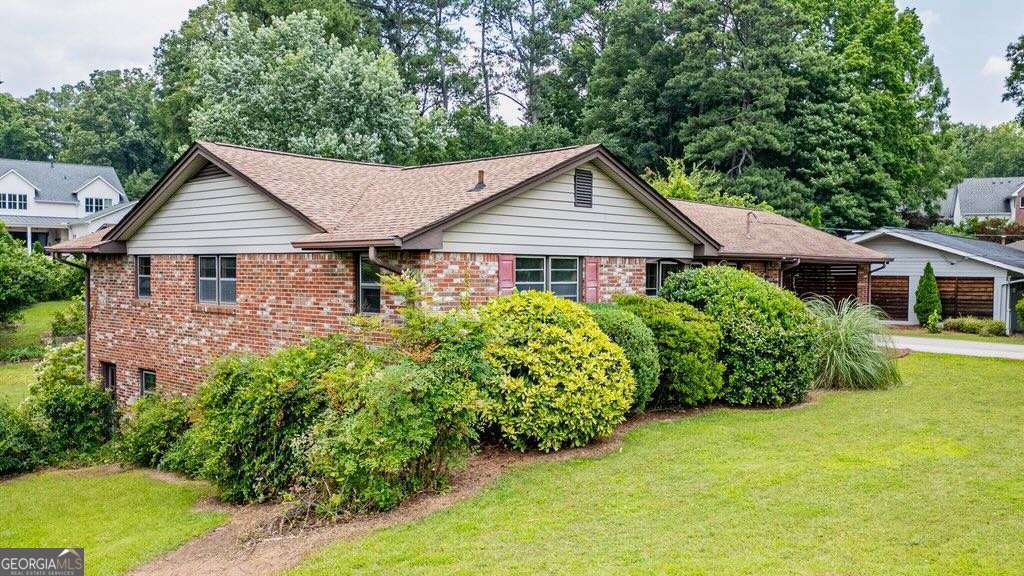 3854 Ridgewood Drive SE