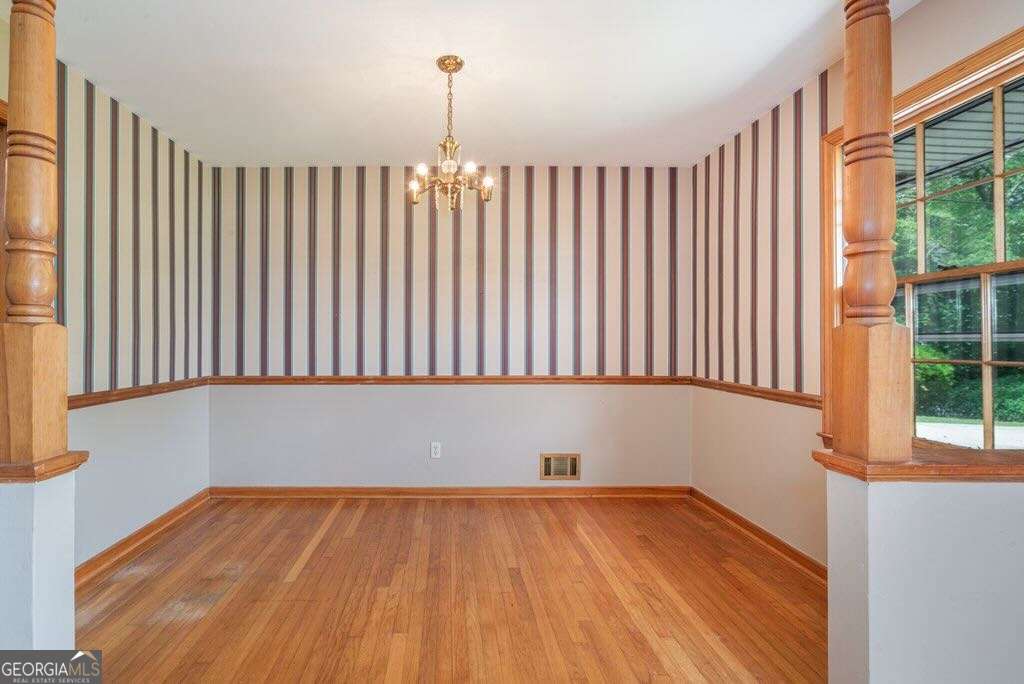 3854 Ridgewood Drive SE