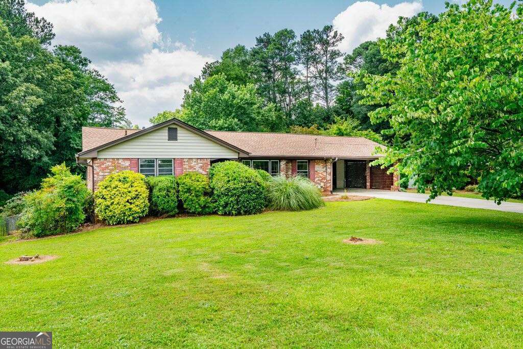 3854 Ridgewood Drive SE