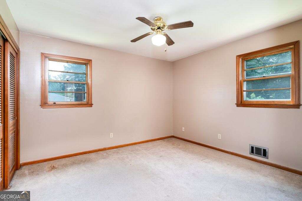 3854 Ridgewood Drive SE