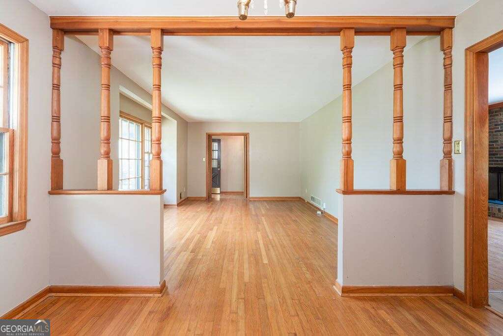 3854 Ridgewood Drive SE