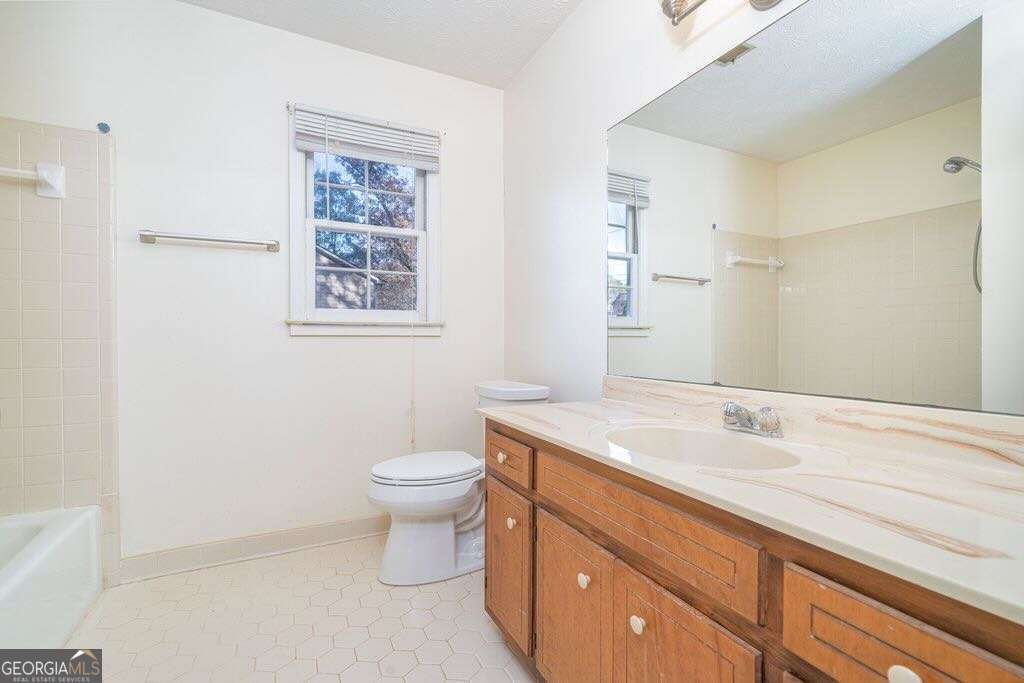 1765 Blackwillow Drive