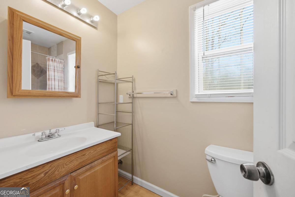 504 N Little Victoria Road