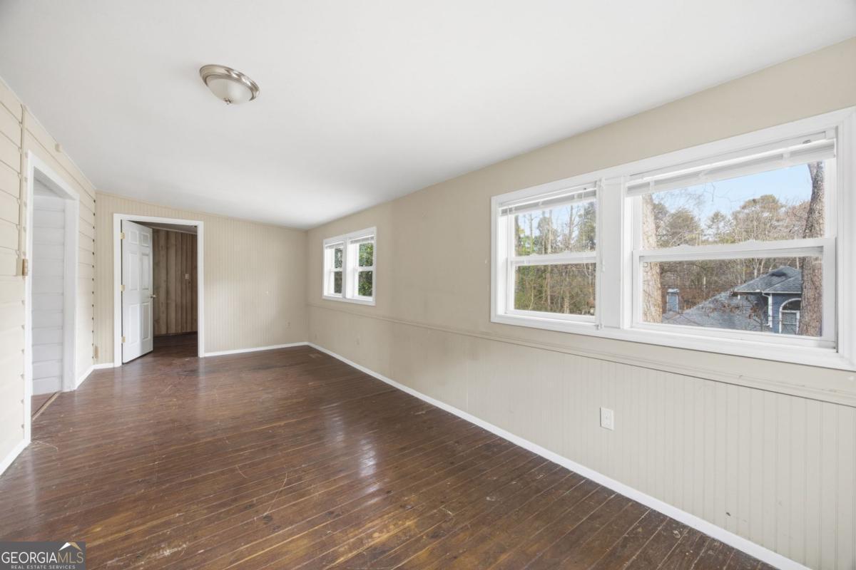 504 N Little Victoria Road