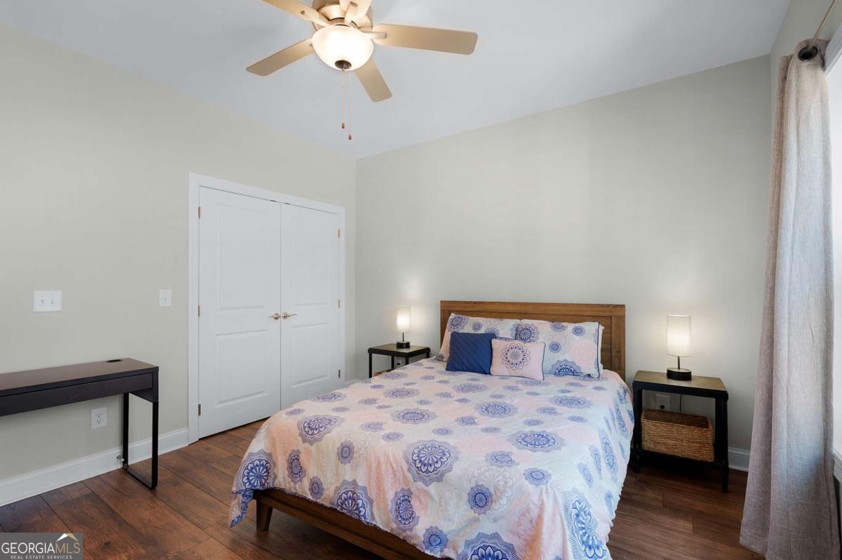 218 Oak Wood Lane # 202