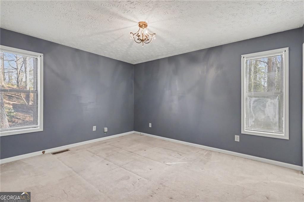 5088 Ravenwood Drive NW