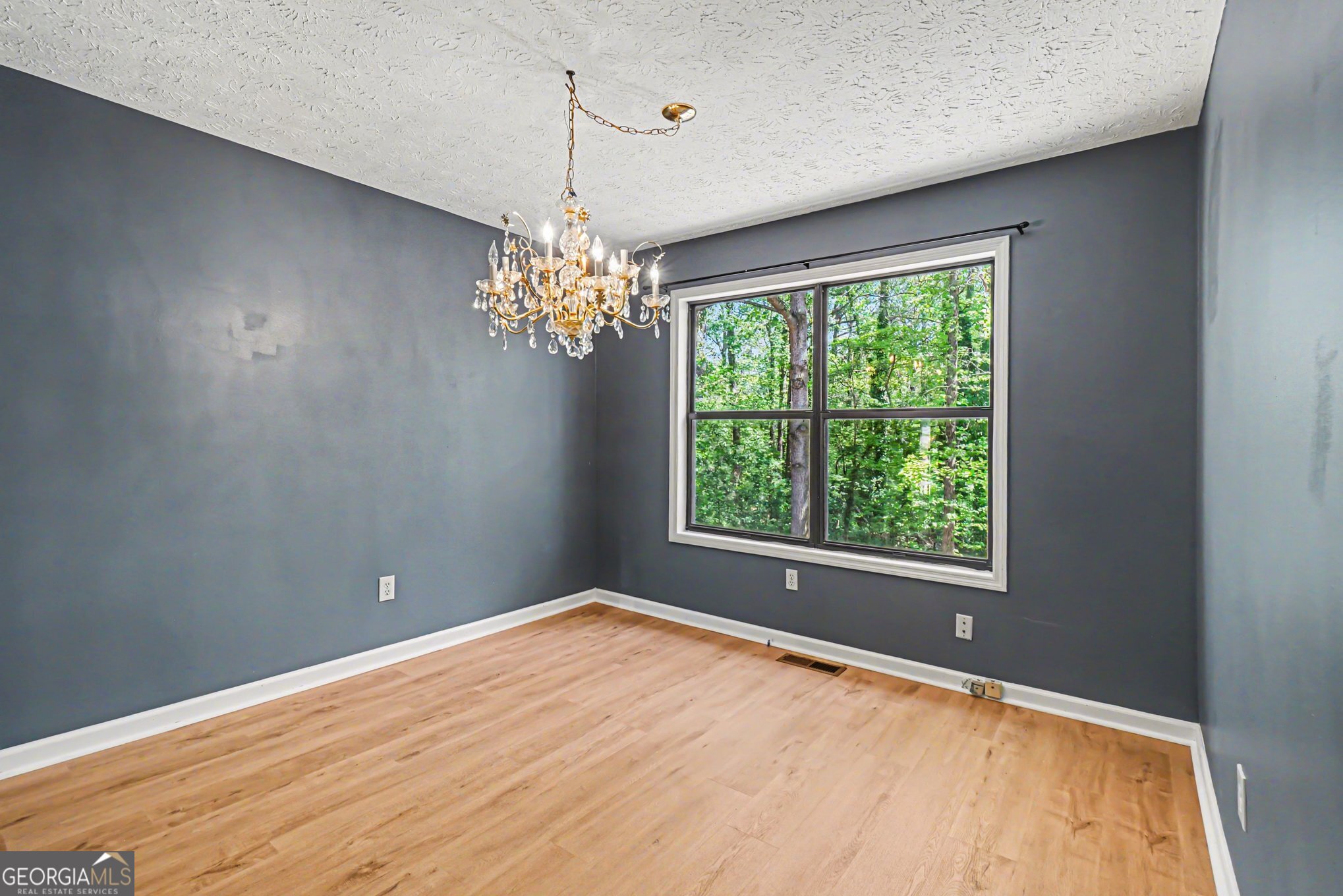 5088 Ravenwood Drive NW