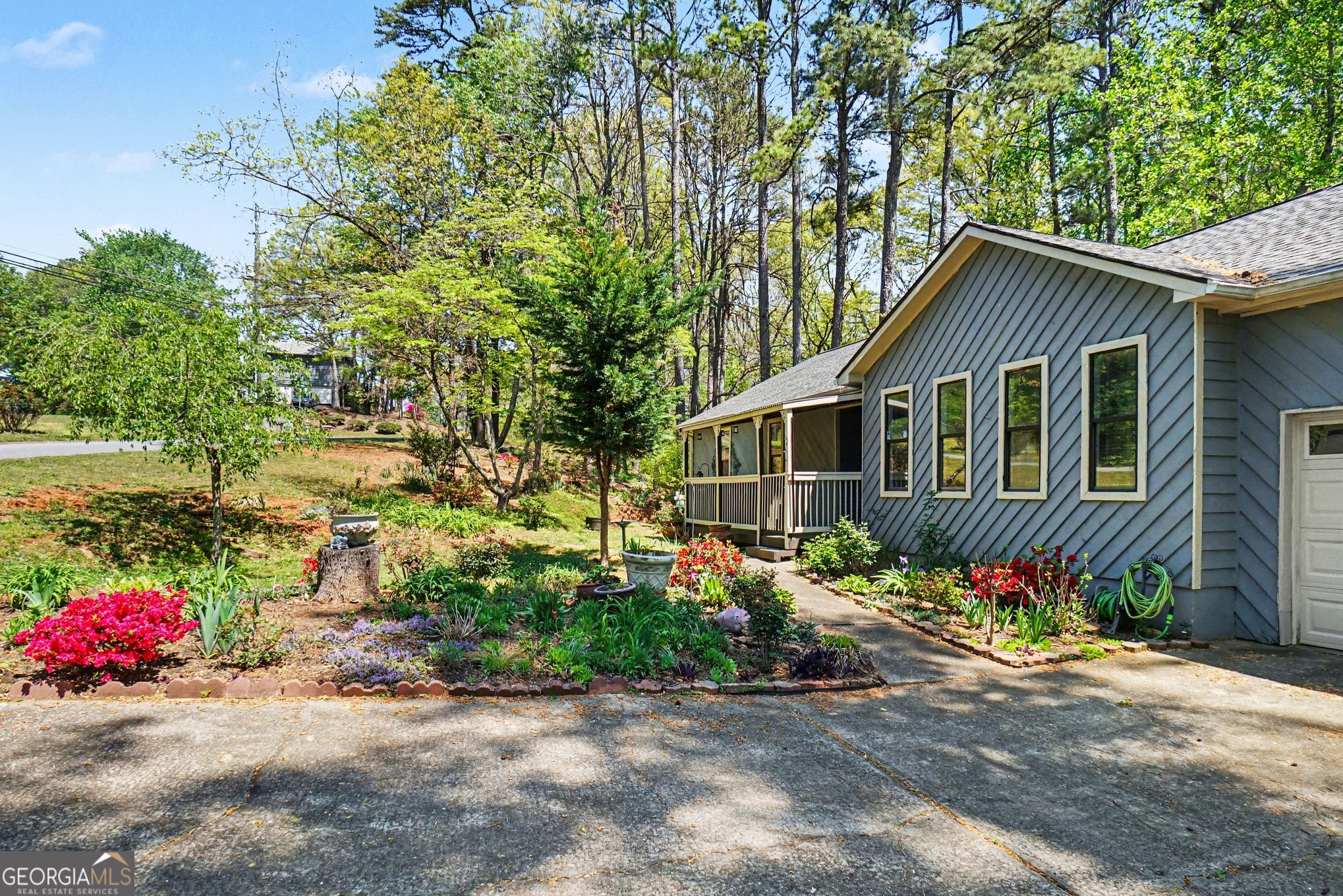 5088 Ravenwood Drive NW