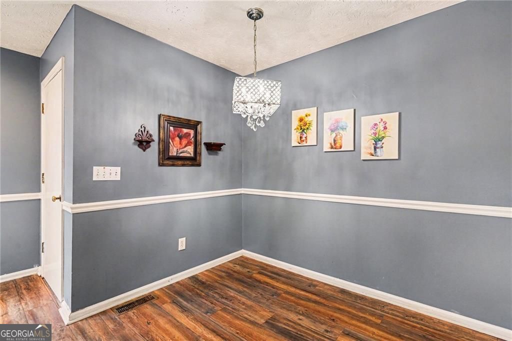 5088 Ravenwood Drive NW