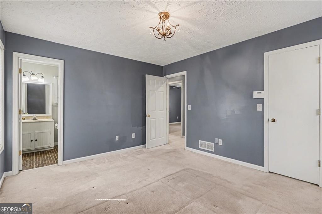 5088 Ravenwood Drive NW