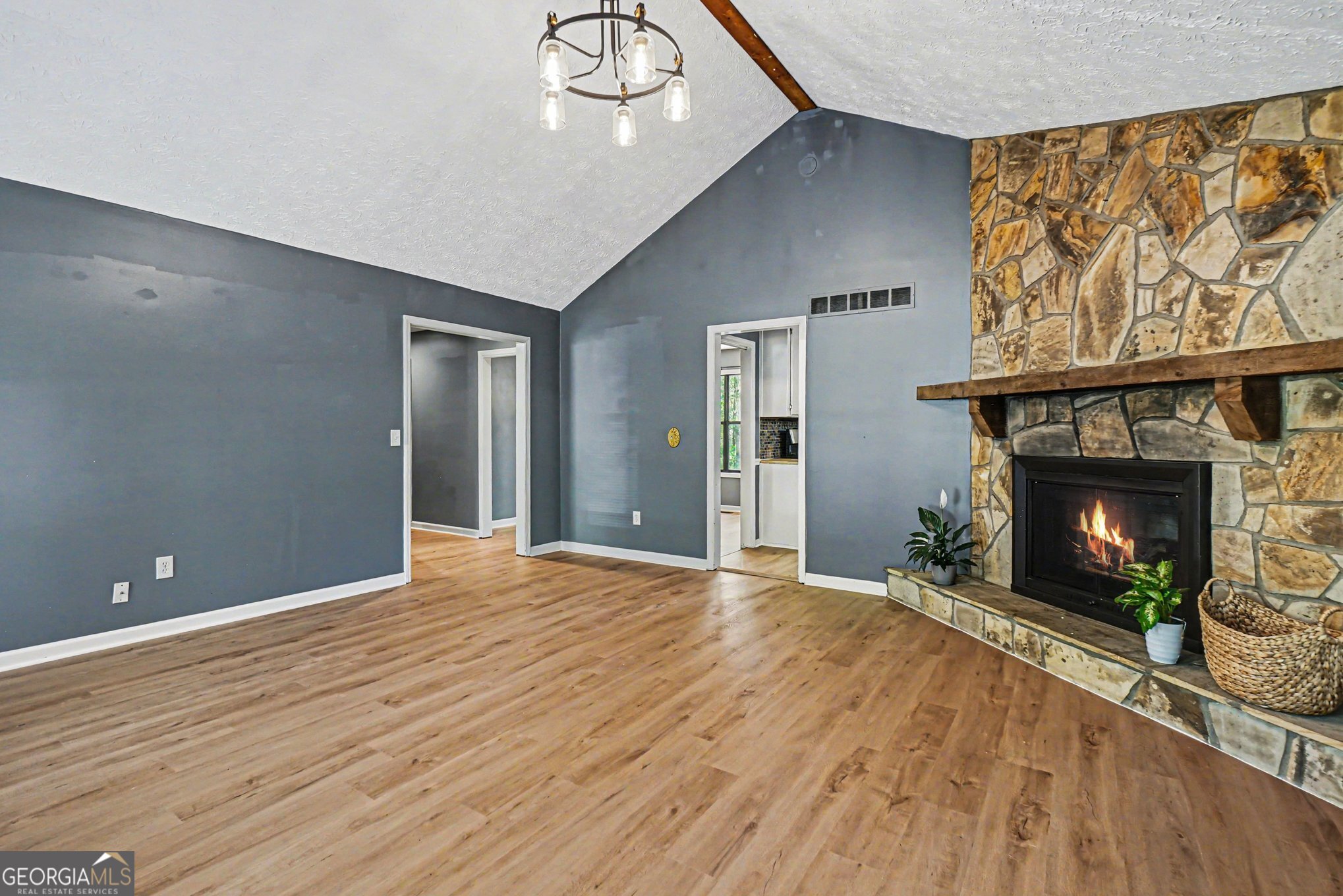 5088 Ravenwood Drive NW