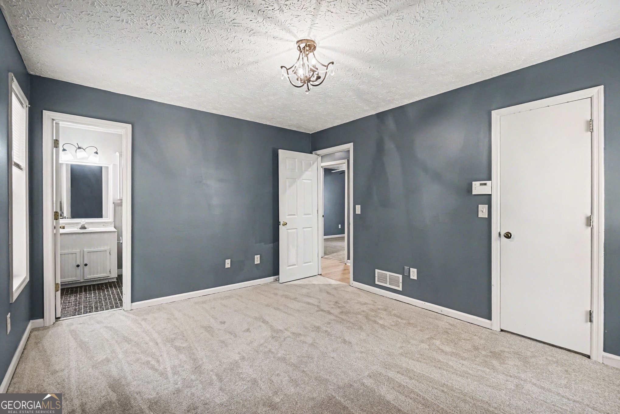 5088 Ravenwood Drive NW