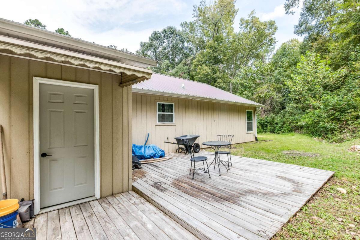 608 WAYSIDE Road NE