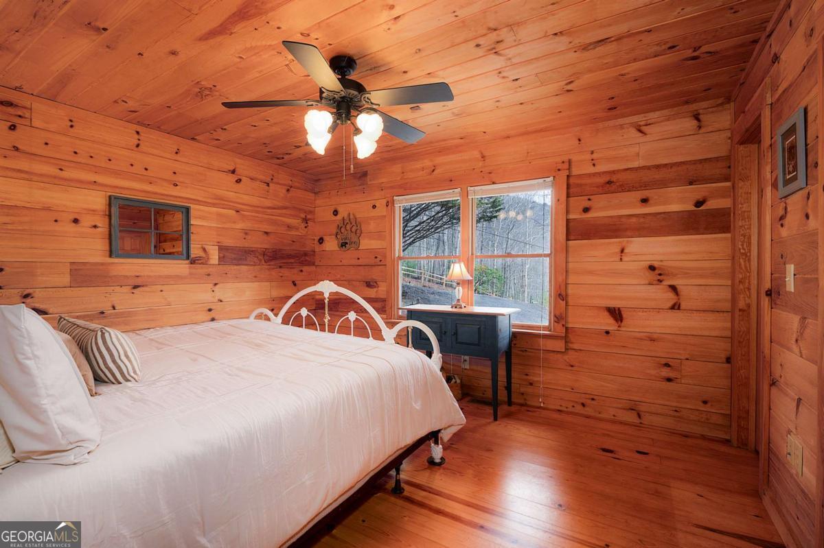 173 Mountain Laurel Lane