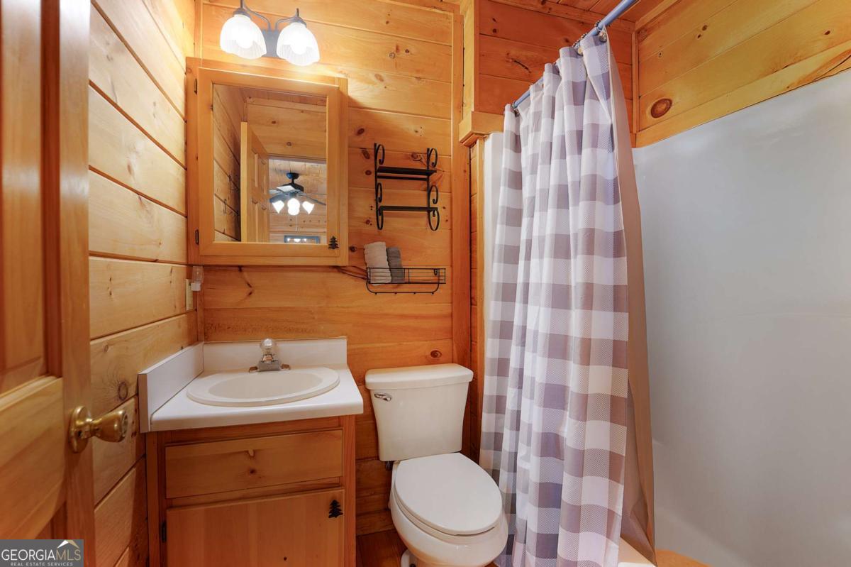 173 Mountain Laurel Lane