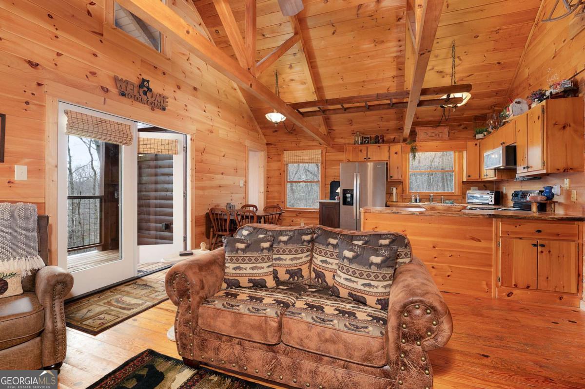 173 Mountain Laurel Lane