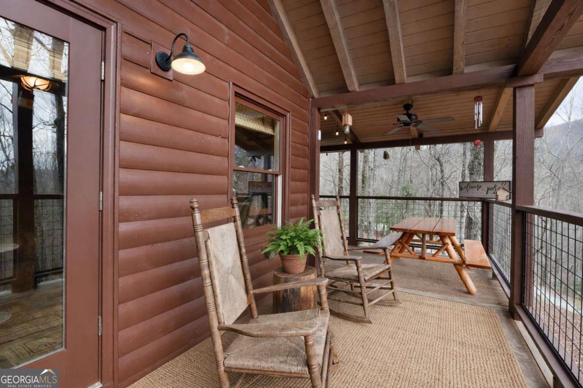 173 Mountain Laurel Lane