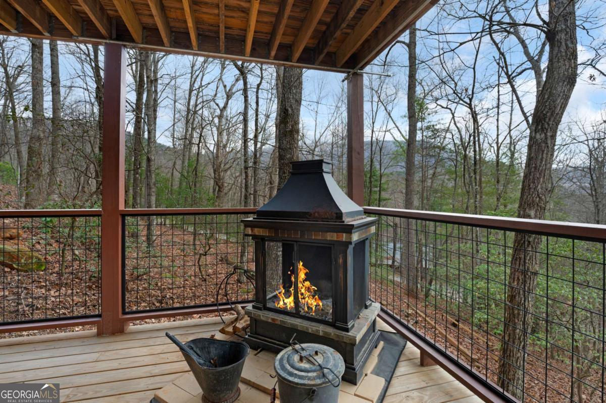 173 Mountain Laurel Lane