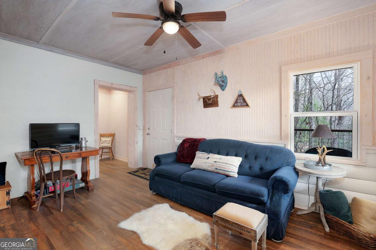 173 Mountain Laurel Lane