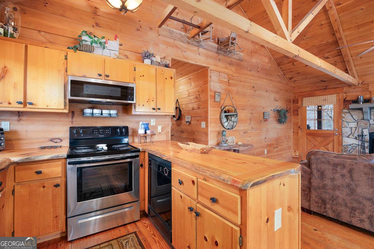 173 Mountain Laurel Lane