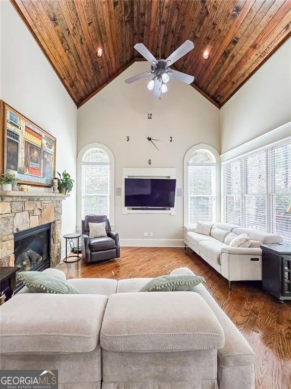 1485 White Rose Court