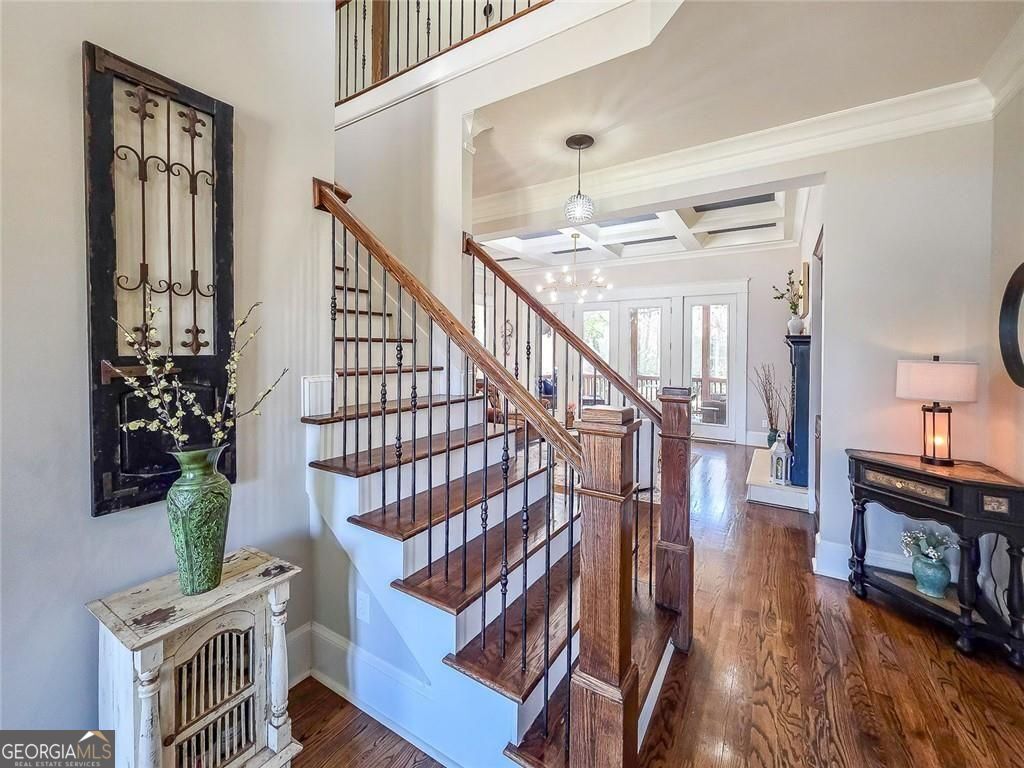 1485 White Rose Court