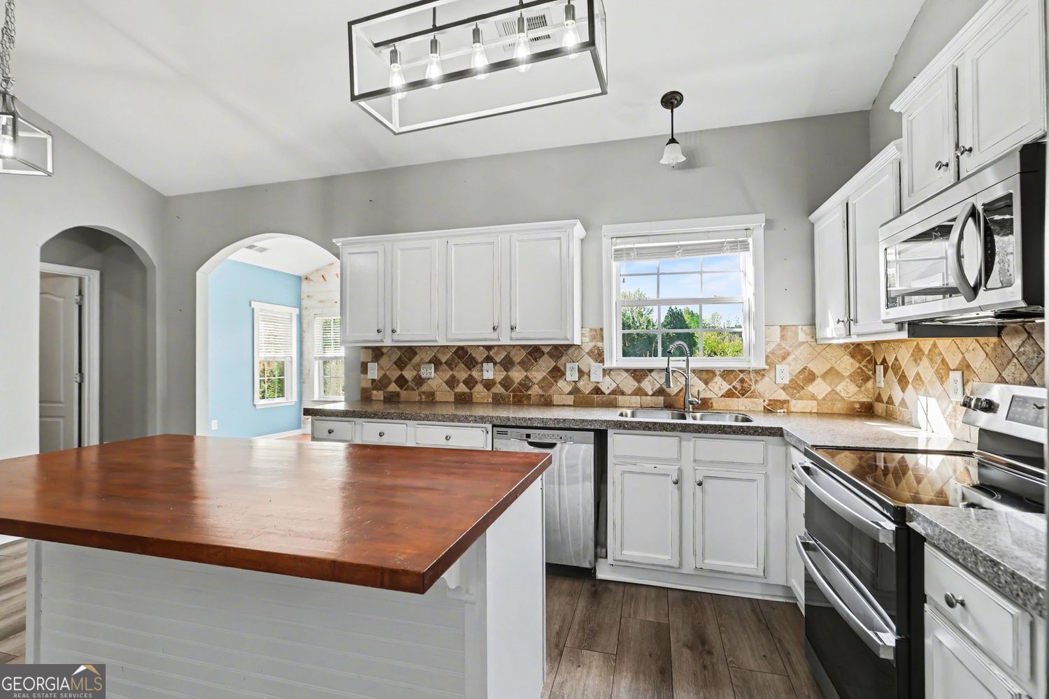 19 Safe Harbor Trail