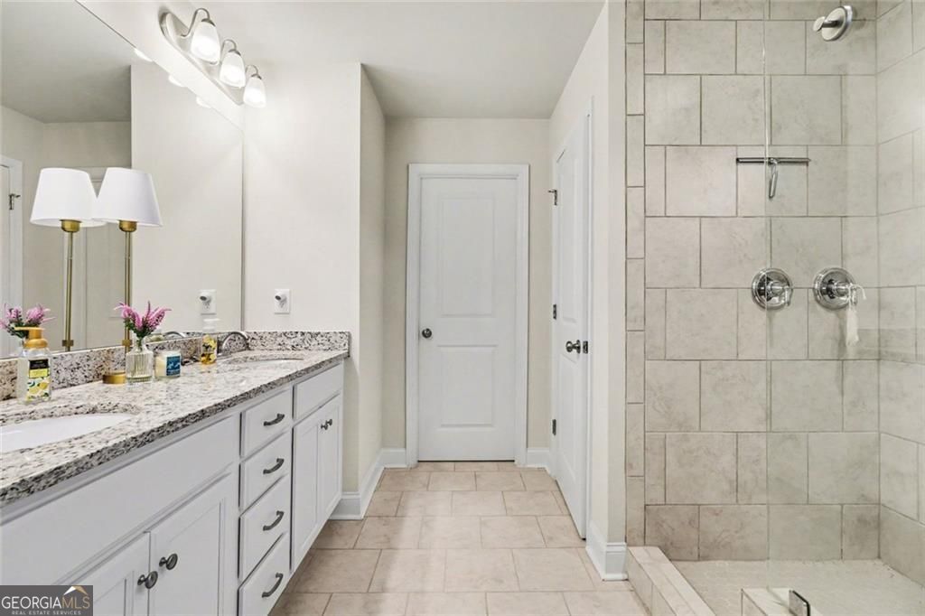 282 Shoals Trail