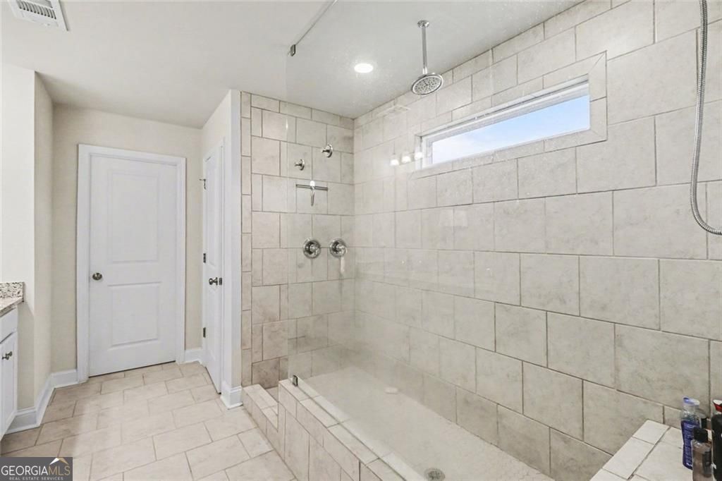 282 Shoals Trail
