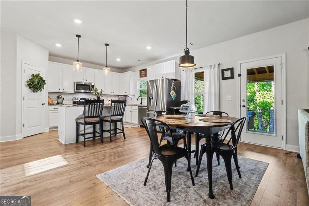 282 Shoals Trail