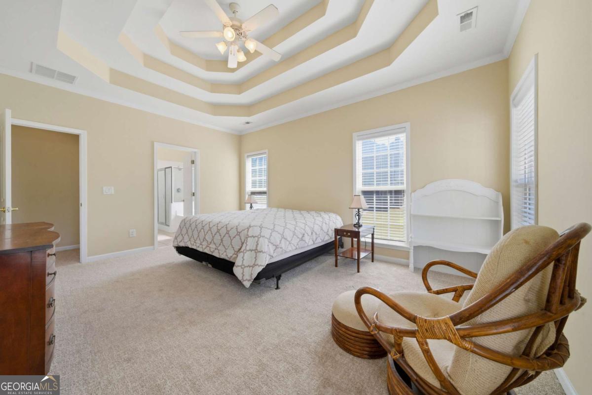 195 Chaucer Parkway