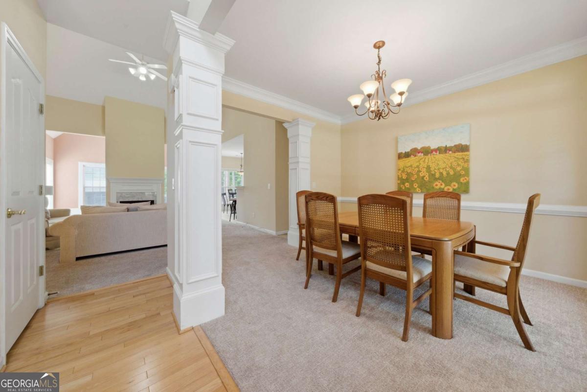 195 Chaucer Parkway